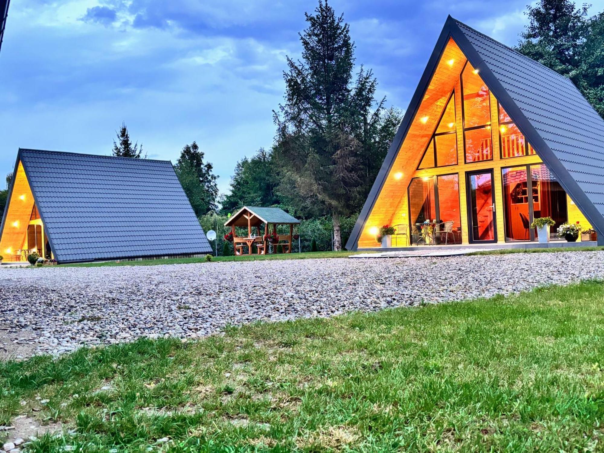 Povestea Din Munti Arpaşu de Sus Exterior foto